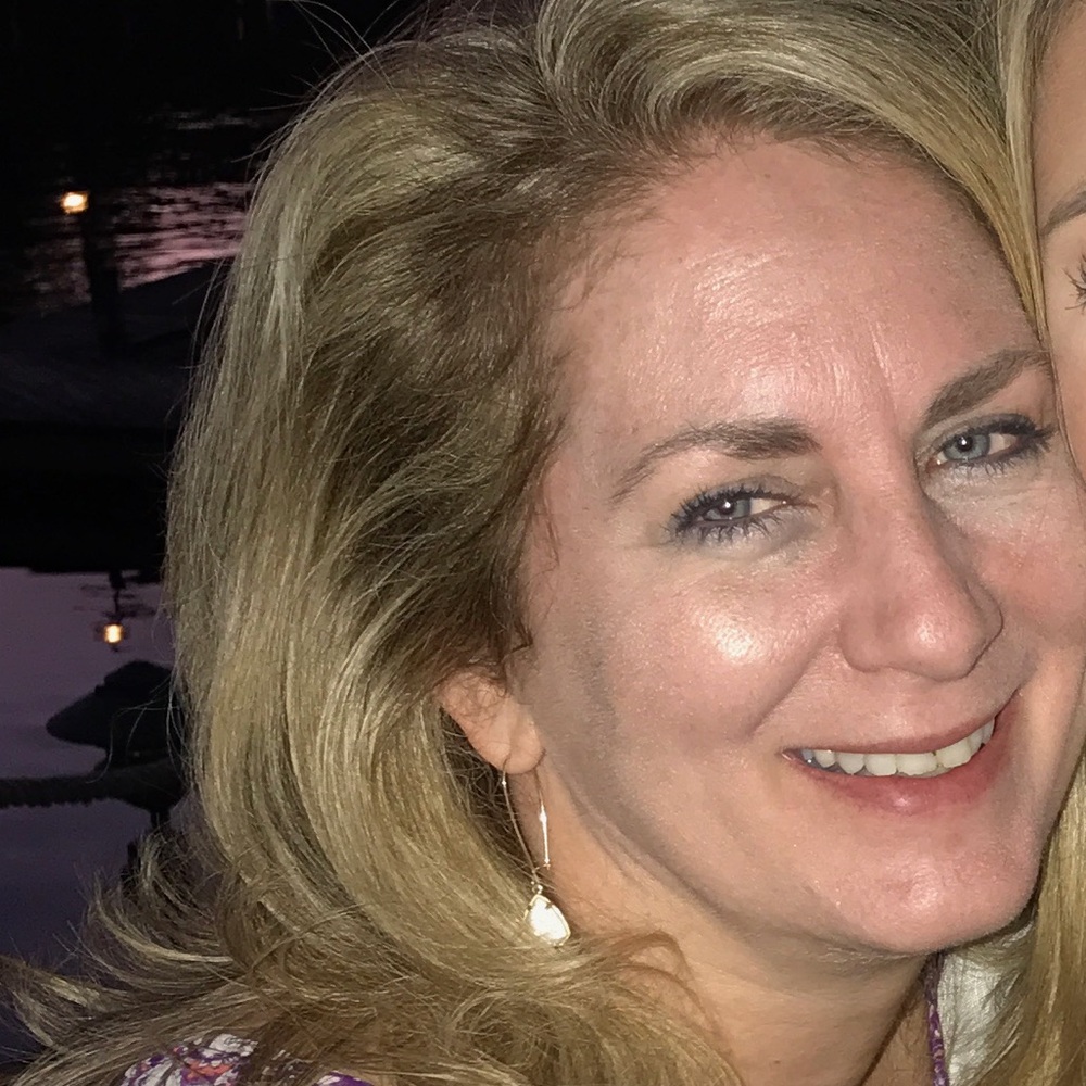 Meet your Posher, Elise
